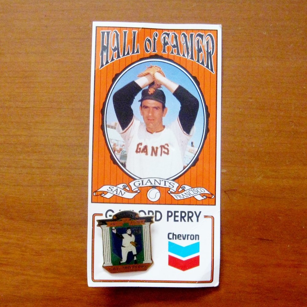 Vintage SF Giants Baseball Gaylord Perry Hall of Fame Chevron Gas Pin - NOS